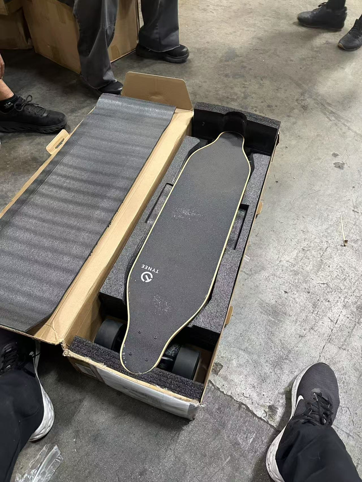 Refurbished Skateboard (U.S. Only) – TyneeBoard